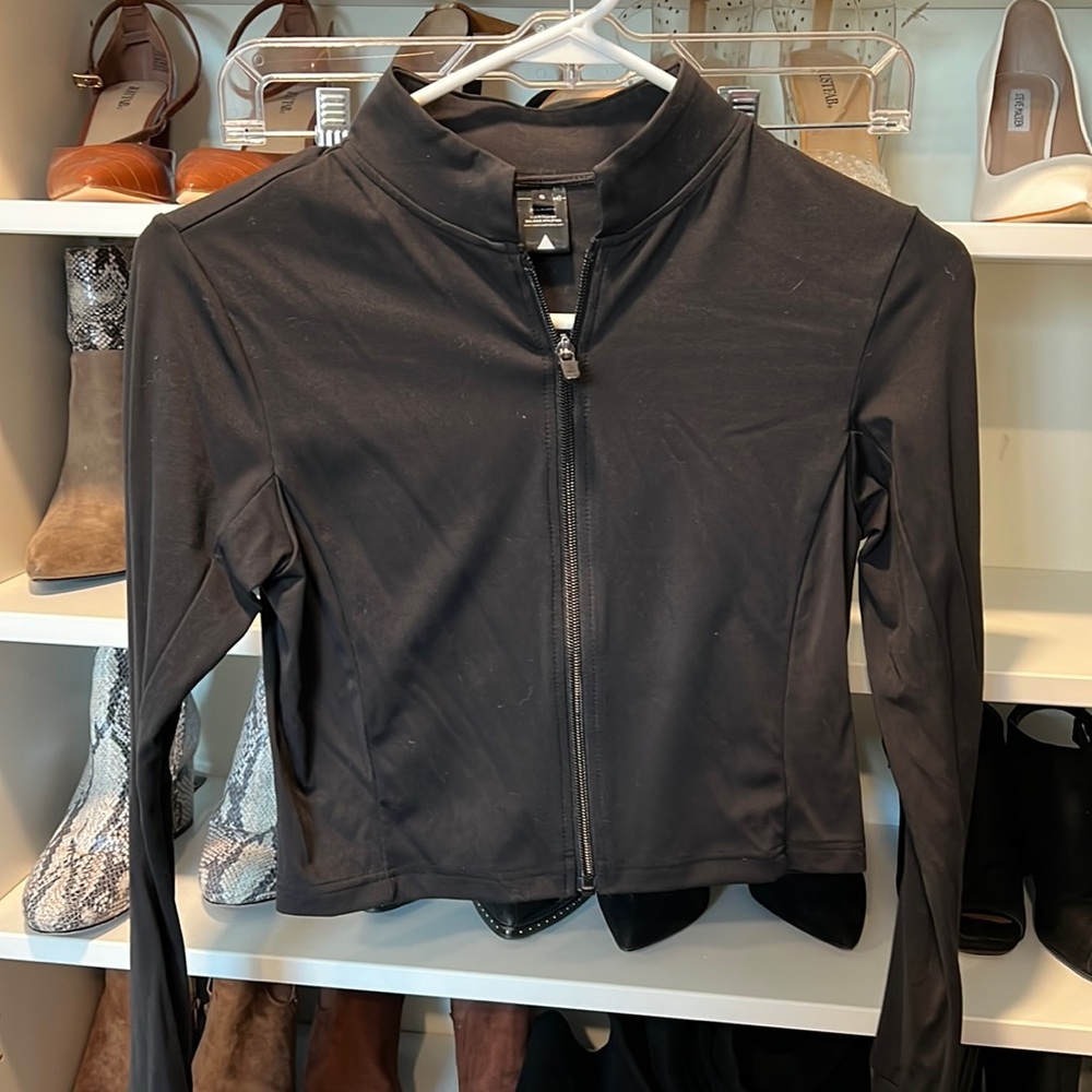 Balance Athletica Crop